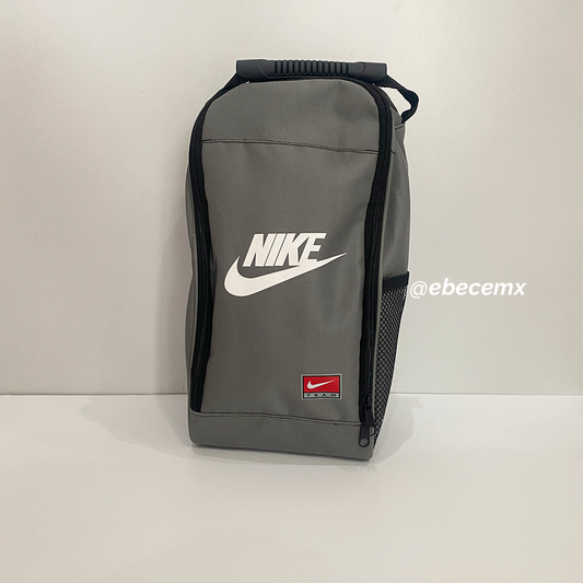 Mochila Nike gris